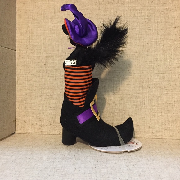 Annalee Halloween 4” Kitty in Witches Shoe NWT - Picture 4 of 4